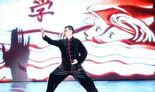 有个爱你的人不容易歌词代表什么意思 有个爱你的人不容易